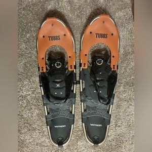 Tubbs Snowshoes - 30”